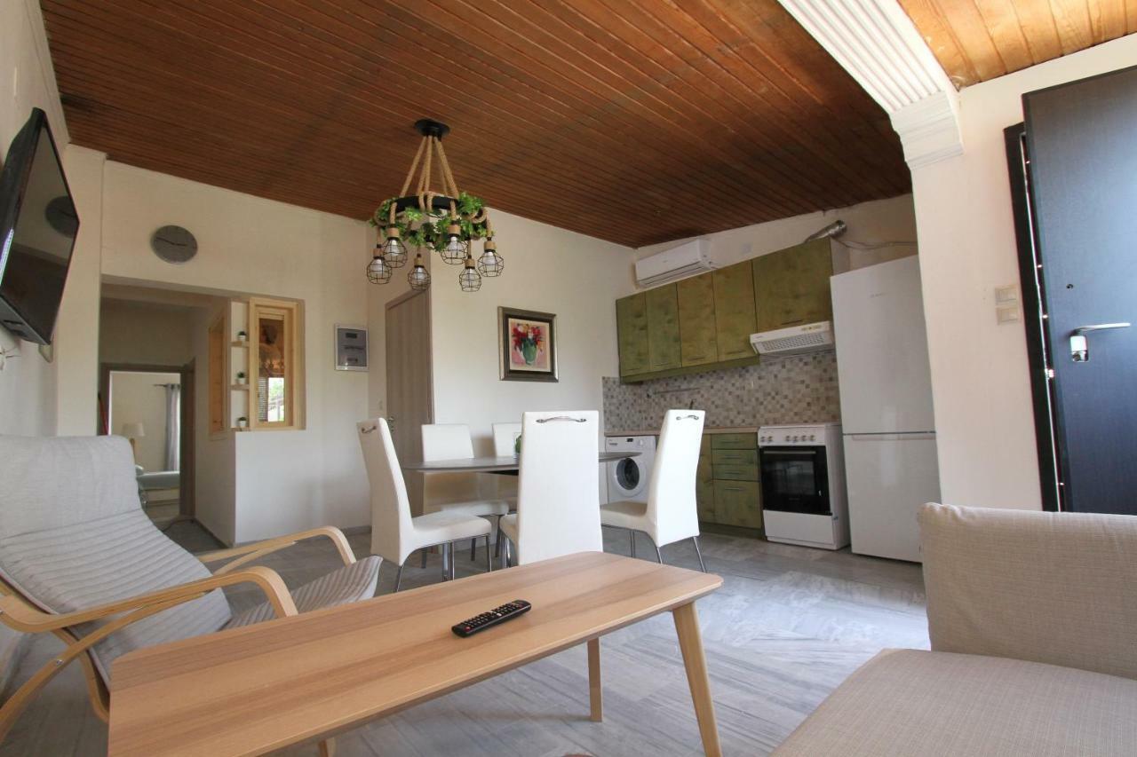 Katerina'S Villa Nea Palatia Kültér fotó